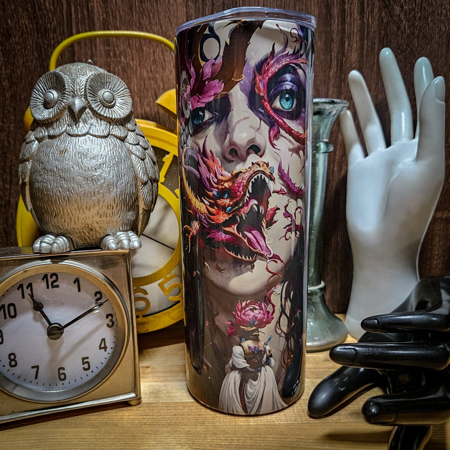 Surrealist tumbler