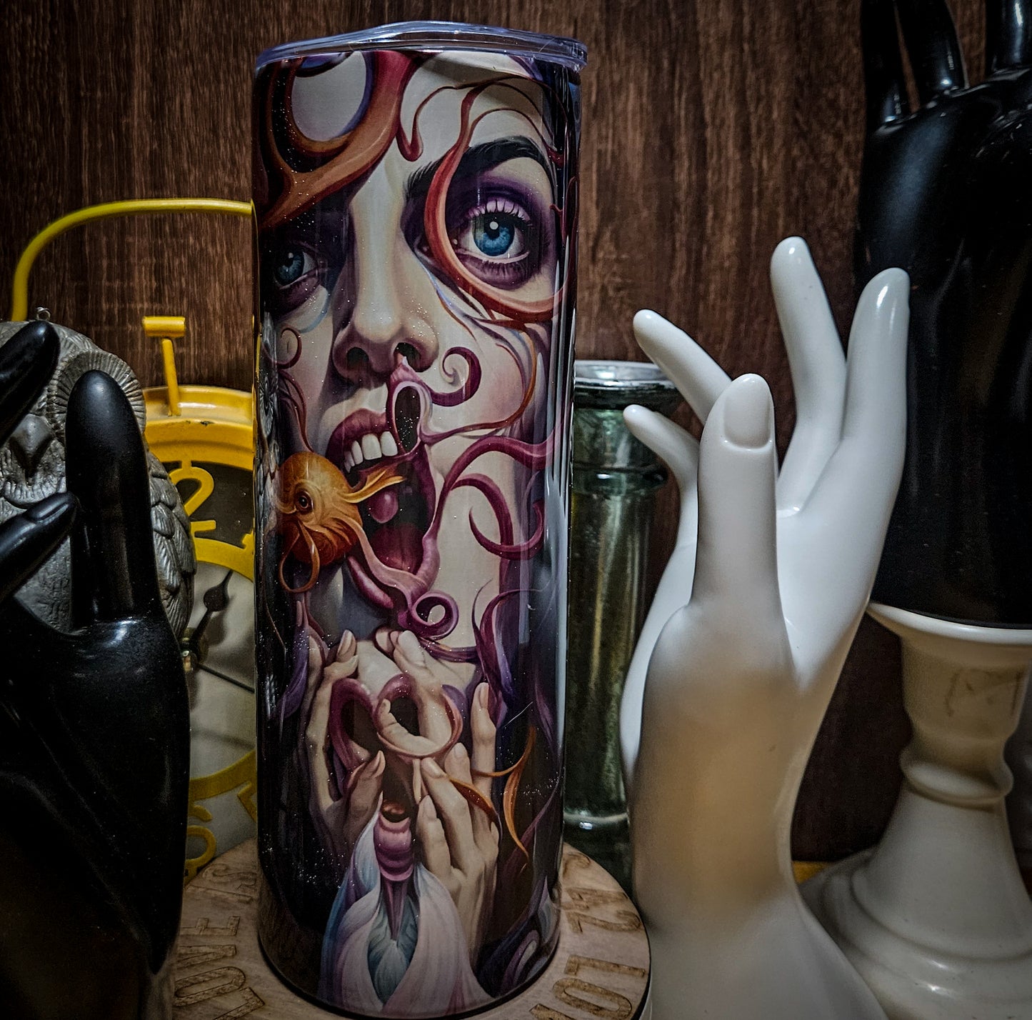 Surrealist tumbler