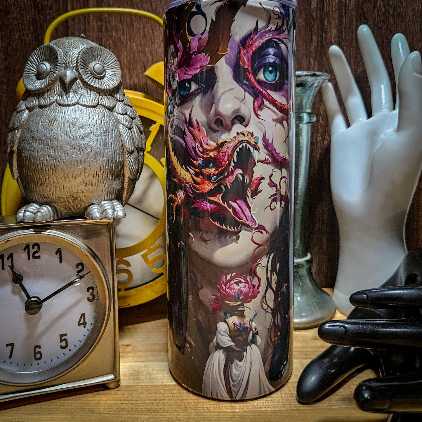 Surrealist tumbler