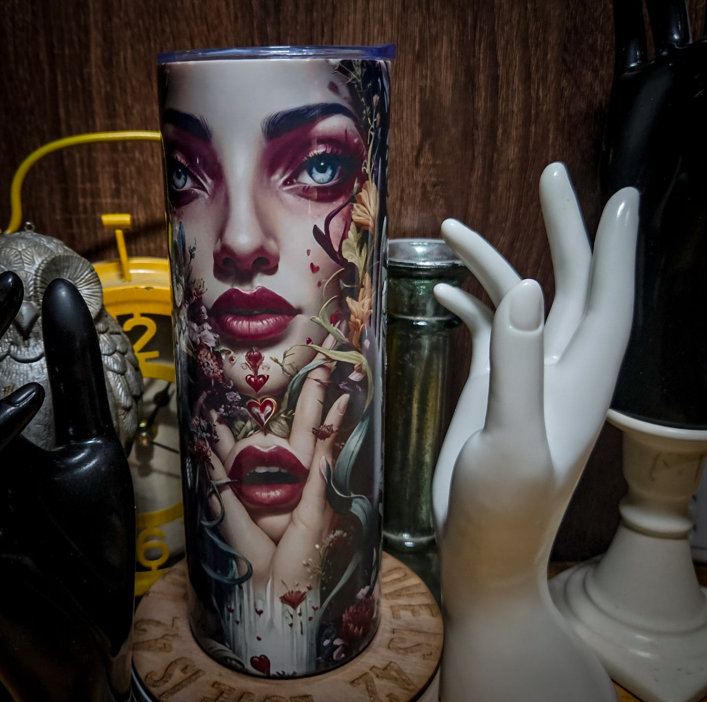 Surrealist tumbler