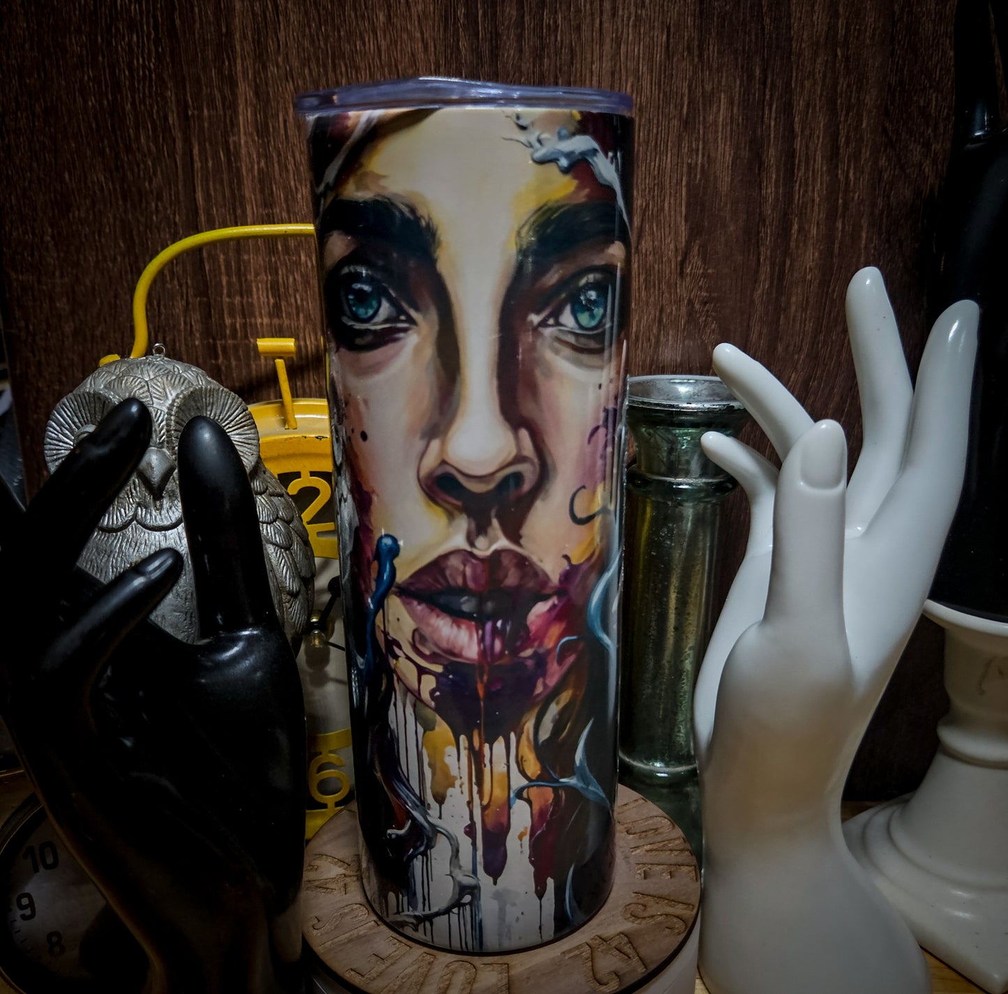 Surrealist tumbler